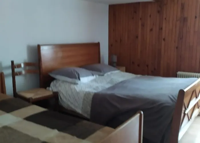 La Maison De L'union בית נופש *