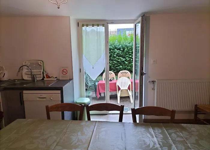 La Maison De L'union בית נופש *